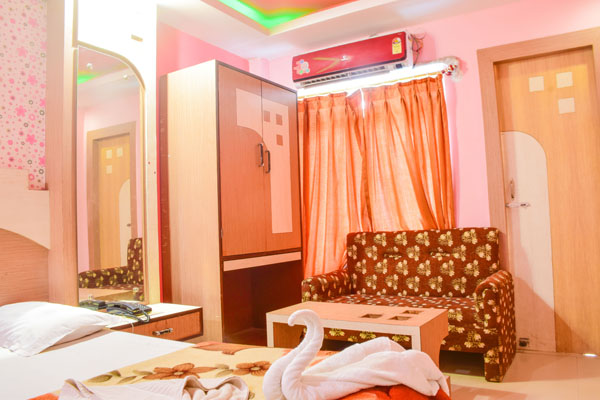 Welcome To Raj Group Of Hotels